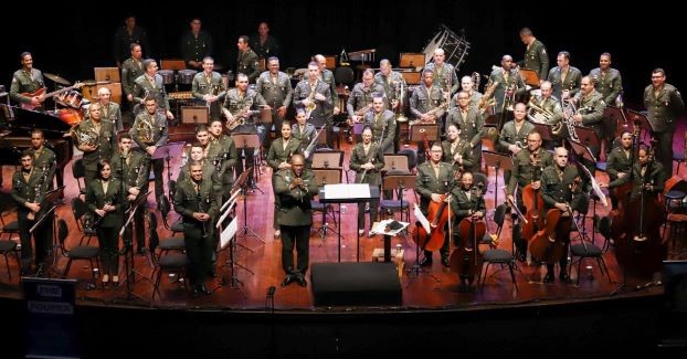 Banda Sinfônica do Exército faz apresentação gratuita nesta quinta-feira no Teatro Municipal Castro Mendes