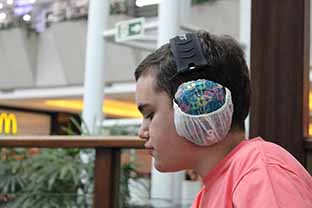 Parque D. Pedro Shopping oferece abafadores de ouvidos para pessoas com sensibilidade sensorial