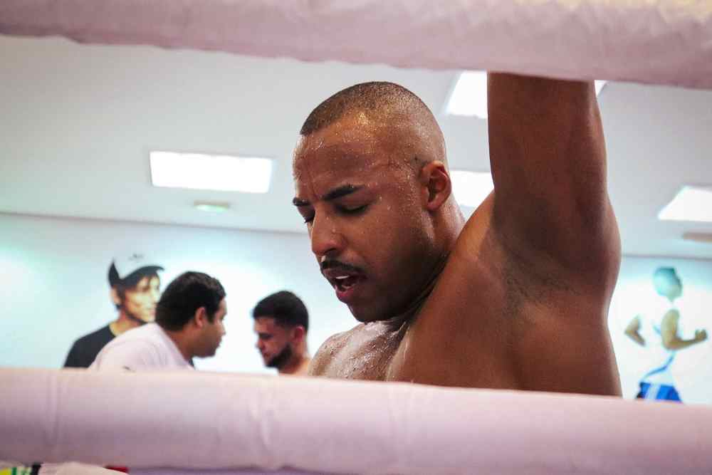 Pugilista da região de Campinas disputa no boxe profissional o cinturão continental