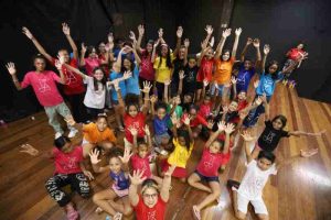 Anelo coro de alunos