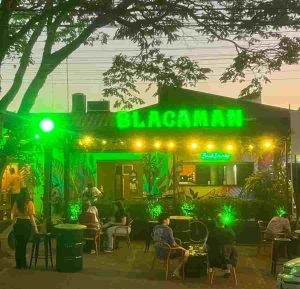 Festa Nervosa mistura música, dança e realismo fantástico em Barão Geraldo 1 Blacaman Cervejaria Fachada credito Lucas Guerra
