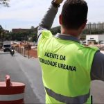 Trecho de via no Centro terá bloqueio neste domingo para troca de postes pela CPFL
