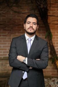 Roda de conversa na Câmara de Campinas aborda sobre câncer de ovário 1 Higor Mantovani e oncologista clinico do Grupo SonHe Divulgacao