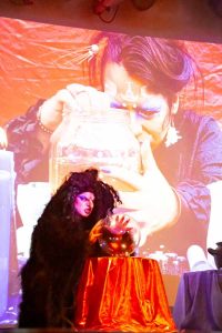 MIS uma noite de sustos e misterios no Dia das Bruxas