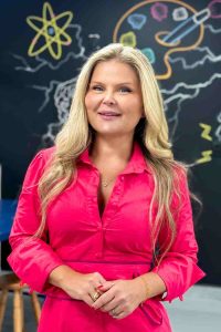 Seviana Navarro e diretora geral do RDS Swiss Divulgacao