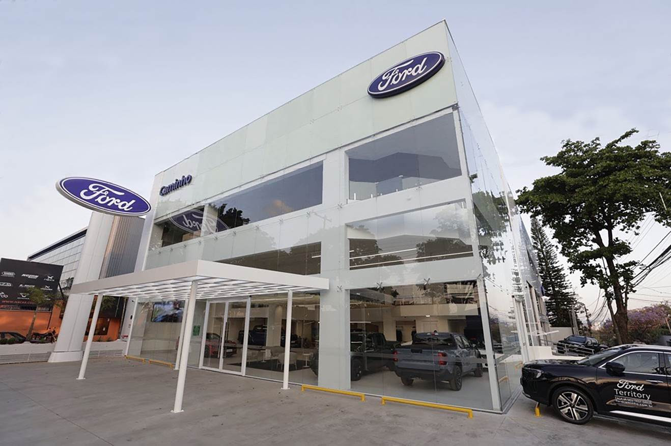 Ford inaugura concessionária com novo conceito global em Campinas