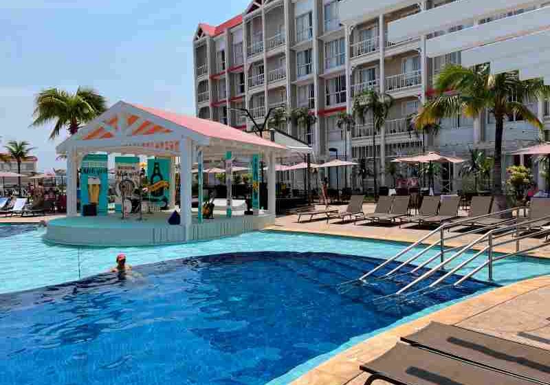 WhatsApp Image 2025 12 03 at 18.16.16 4